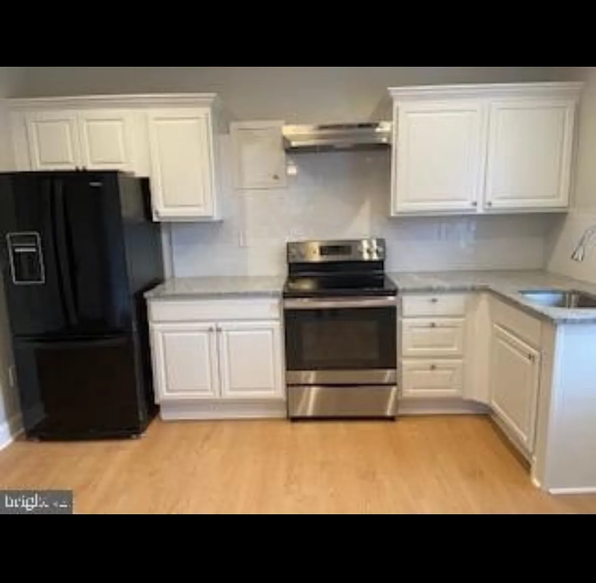 5314 Wayne Ave — Photo 1