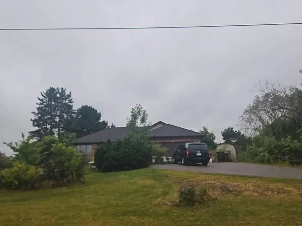 20155 Country Rd, Rogers, MN 55374