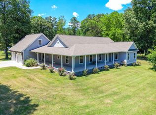 186 Ty Ln, Trenton, GA 30752