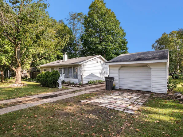 1304 Fulkerson Rd, Niles, MI 49120