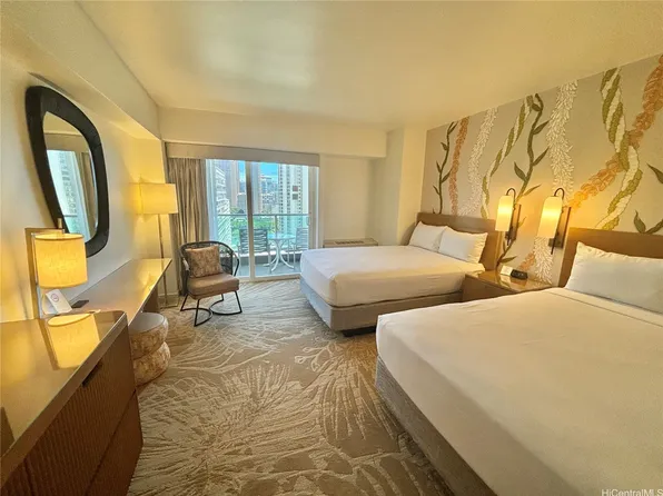 410 Atkinson Dr #1518, Honolulu, HI 96814