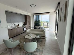 580 72nd St #602, Miami Beach, FL 33141