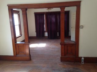 32 Greenwood St, Providence, RI 02909