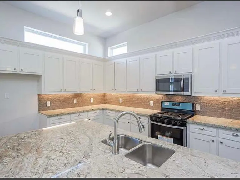 3351 Kilgore St — Photo 11