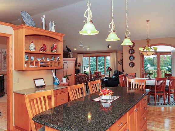 2nd image of 1803 14th St SW