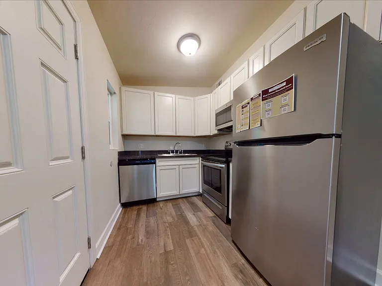 1694 Sharkey St — Photo 3