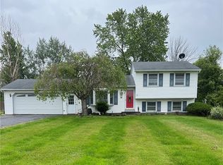 109 Morton Rd, Hamlin, NY 14464