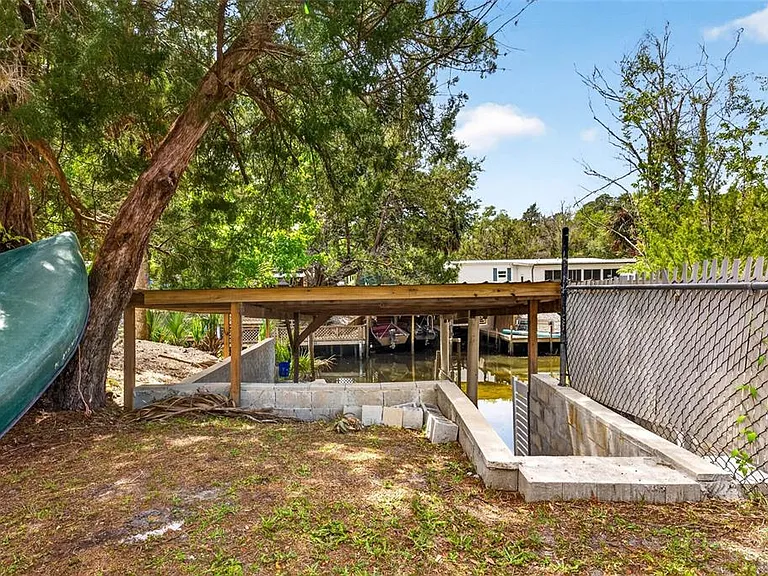 8552 W Peacock Ct — Photo 45