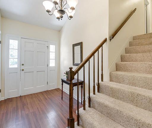 2nd image of 7223 Fairington Cir