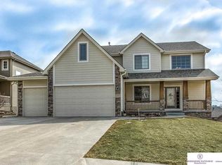 19323 J St, Omaha, NE 68135