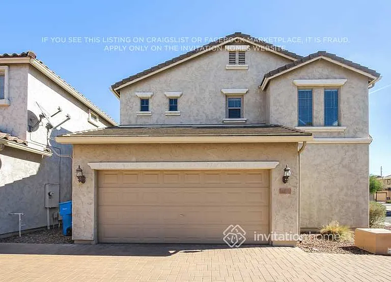 1922 W Faria Ln — Photo 2