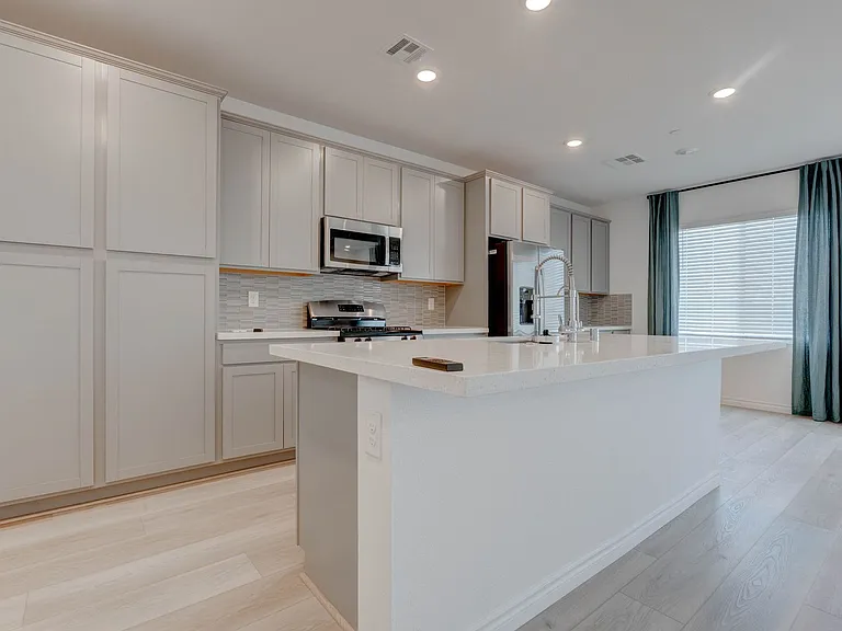 3302 Viola Hills Ave — Photo 11