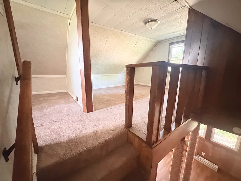230 N Wayne St — Photo 6