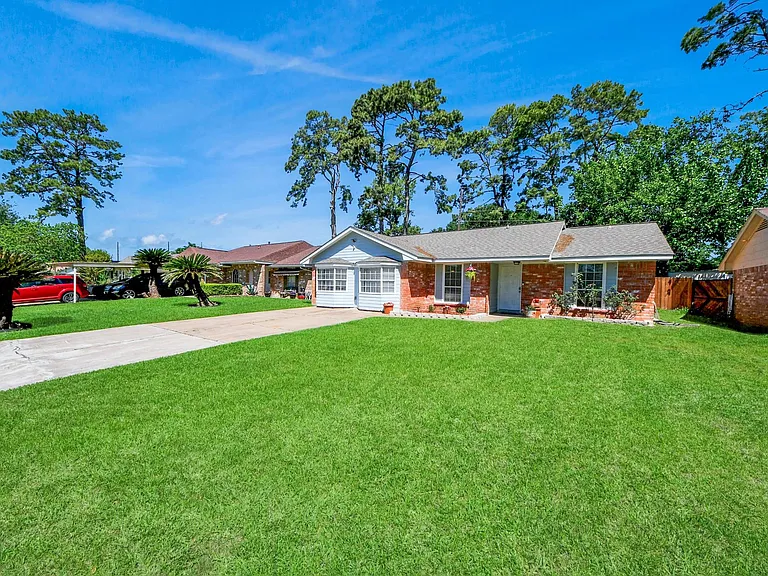 7414 Battlewood Dr — Photo 4