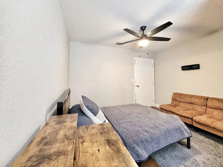 3705 SW 27th St #527 — Photo 17