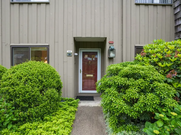 206 Gillies Lane #1-5, Norwalk, CT 06854
