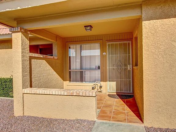2nd image of 432 W Blackhawk Dr Unit 1
