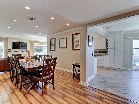 4th image of 1422 W Lemonwood Dr