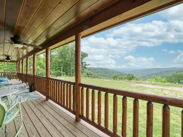 648 Wigwam St, Sparta, TN 38583