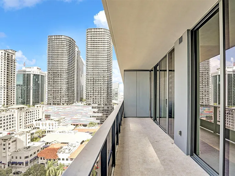 1000 Brickell Plz #1904 — Photo 13