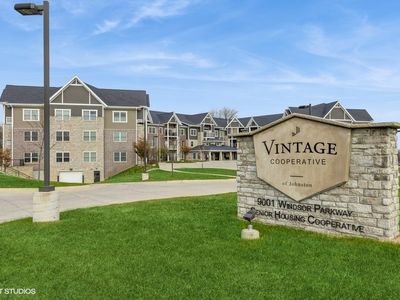9001 Windsor Pkwy #102, Johnston, IA, 50131