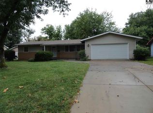 707 N Hartup St, McPherson, KS 67460