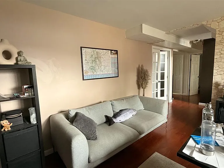 10921 Hermosa Ct — Photo 16