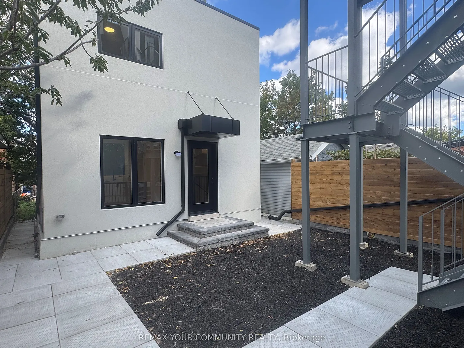 2 bed, $2,650 — Photo 3