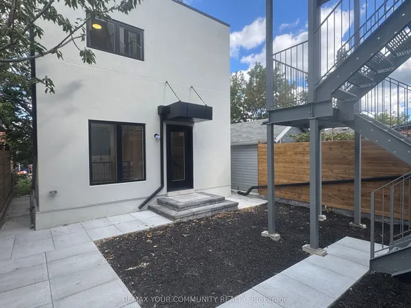 222 Belgravia Ave, Toronto, ON