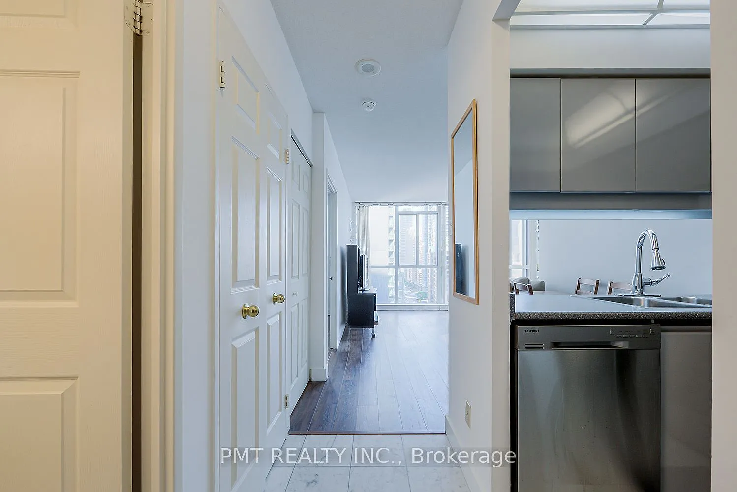 1 bed, $2,290 — Photo 3
