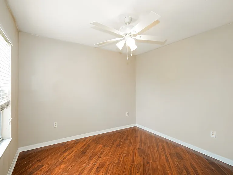 12116 Tree Haven Ave — Photo 15