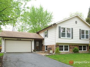 2518 N Ridge Ave, Arlington Heights, IL 60004