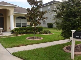 1904 Sean Wood Cir, Brandon, FL 33510