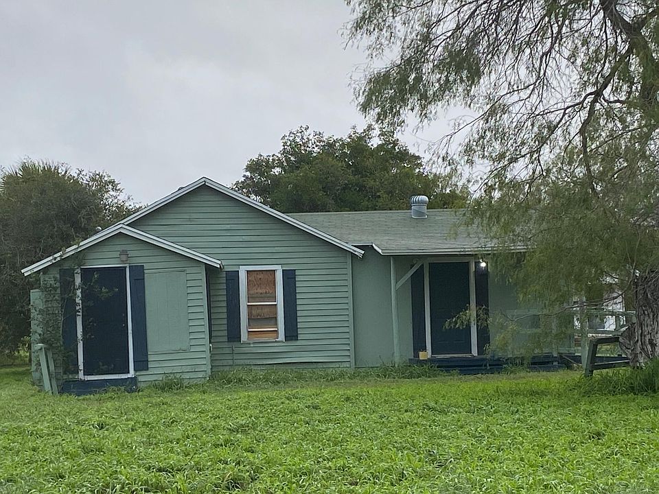 1st image of 524 W Caesar Ave