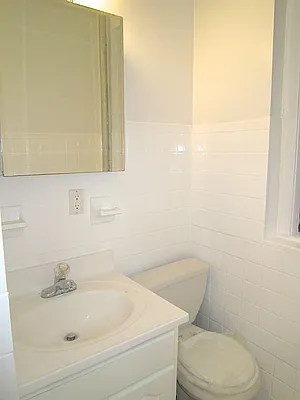 Rented by City Connections Realty | media 33