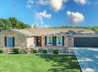 408 Bourbon Acres Rd, Paris, KY 40361