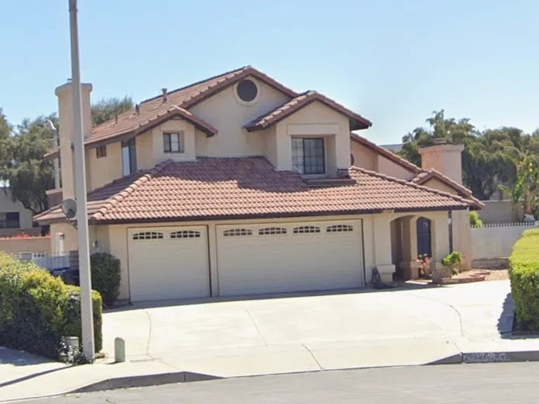 26291 Windsor Dr — Photo 1