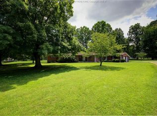 133 Maplewood Est, Scott Depot, WV 25560