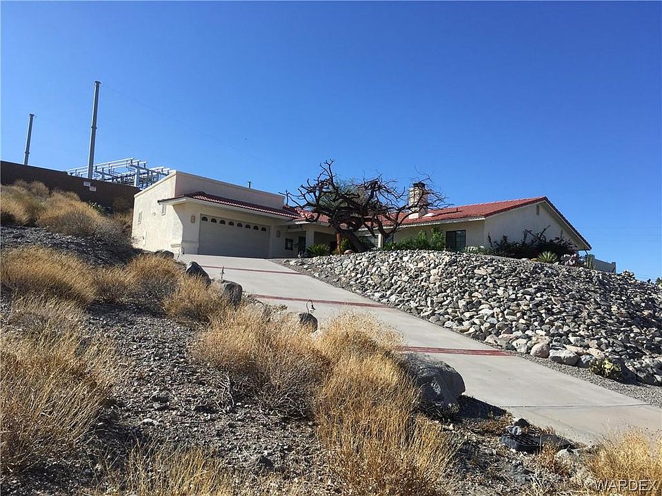1st image of 3310 Javelina Ln