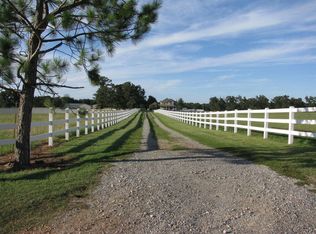 21914 Leonard Ranch Rd, Bentonville, AR 72736