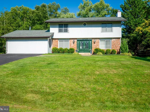 18729 Considine Dr, Brookeville, MD 20833