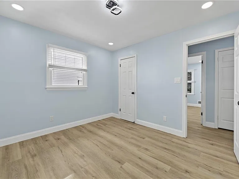 1728 Wayland Cir — Photo 24