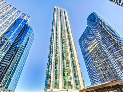 195 N Harbor Dr APT 1107, Chicago, IL, 60601