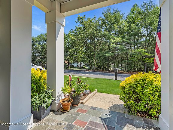5th image of 1500 Cloverdale Court