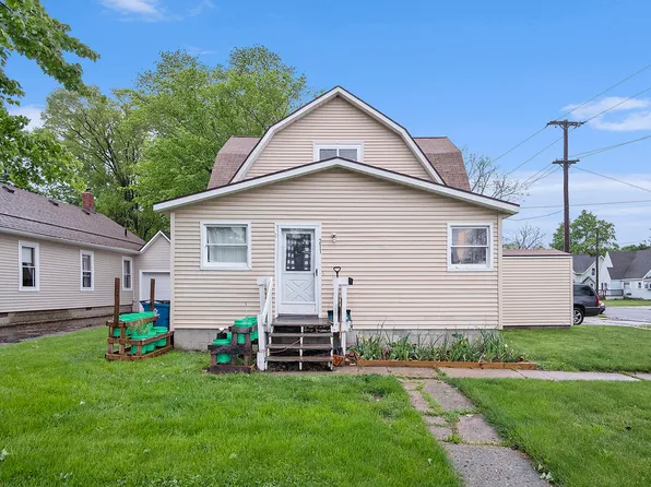 211 S State St, Sparta, MI 49345