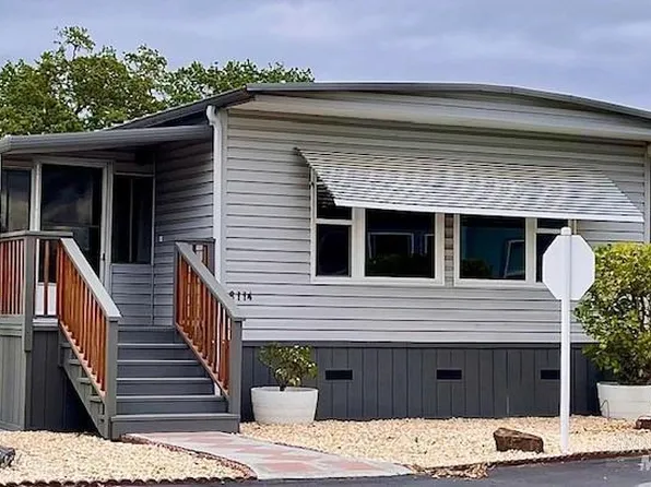 8114 B St, Windsor, CA 95492