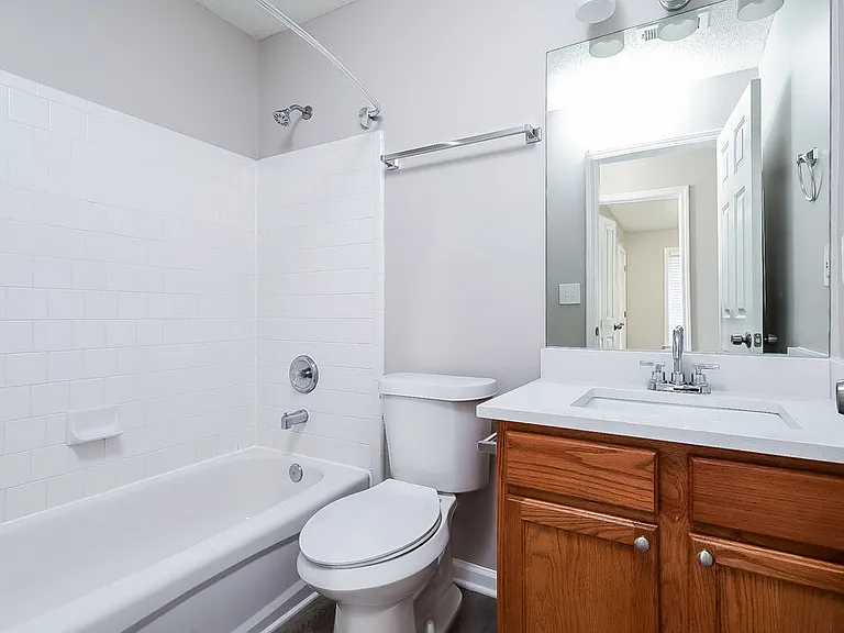 2794 Regent Walk Dr — Photo 16