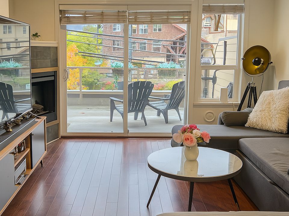 living room_10262025