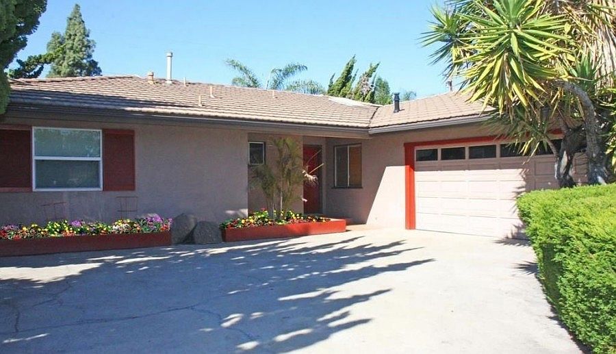 1st image of 14081 Charloma Dr