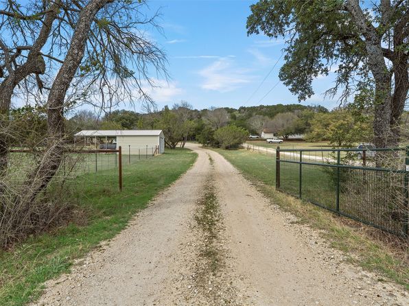 3653 Fm 2602, Clifton, TX 76634